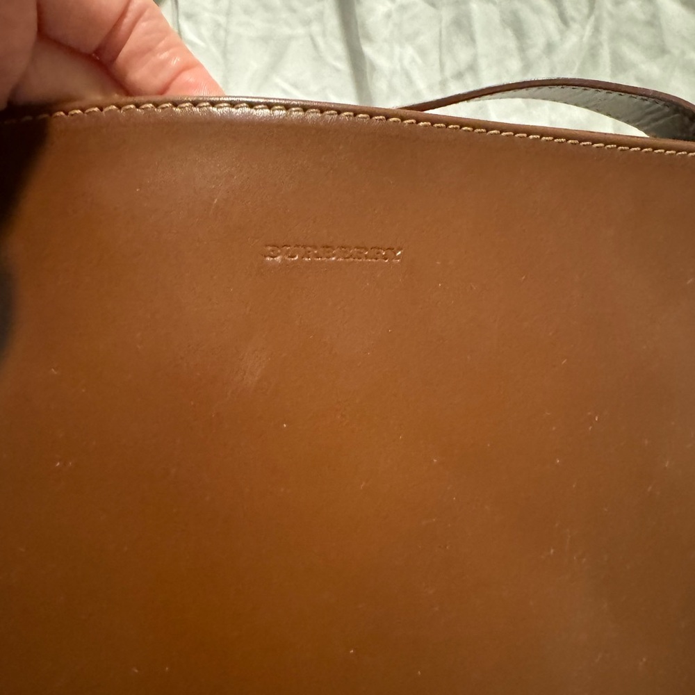 Authentic Burberry box calf brown tote bag. Used, with a lot of life lift.